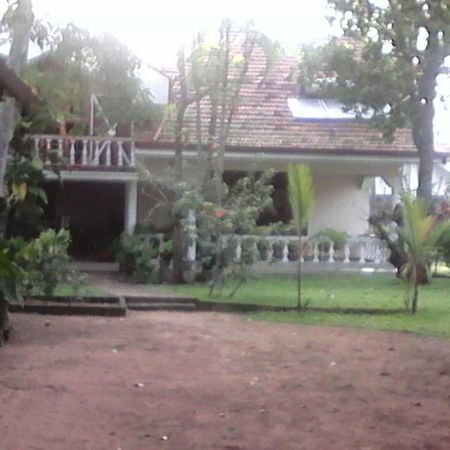 נגומבו Villa Pala מראה חיצוני תמונה